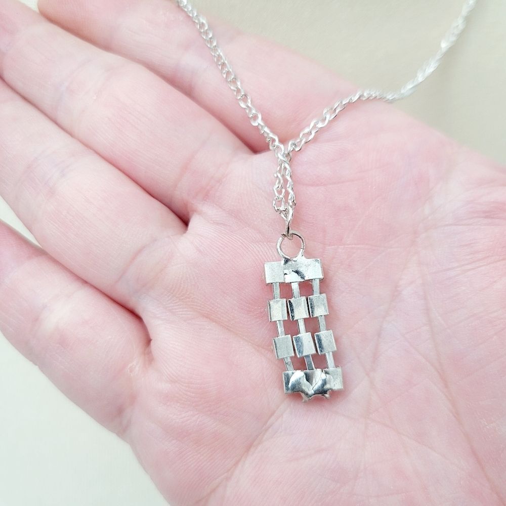 2/$20 Brand New Silver Tone Rectangular Rhinestone Necklace - Picture 5 of 8